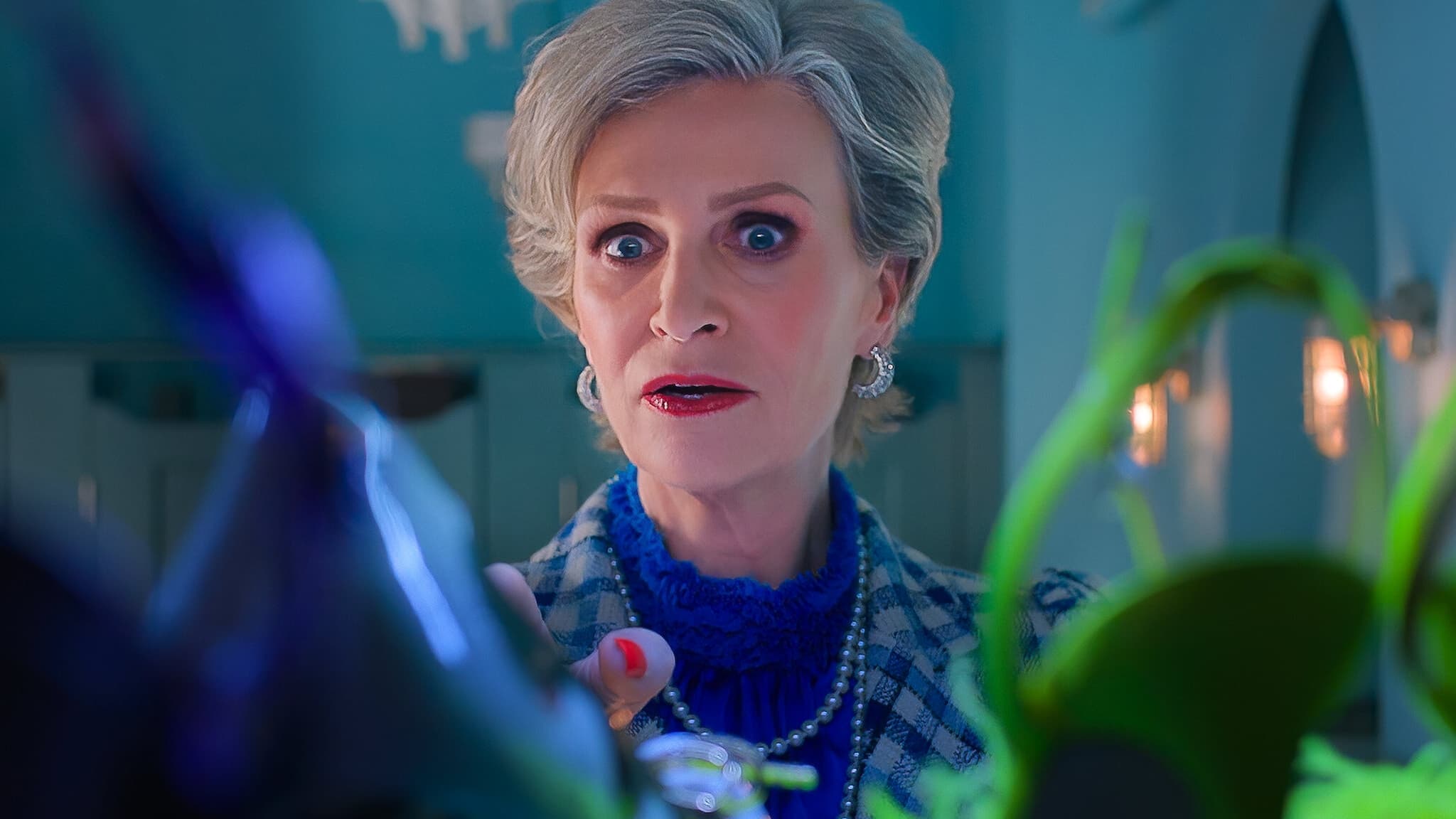 Ivy Bean: Tống Cổ Những Con Ma